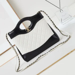 24b31bag A Tote bag