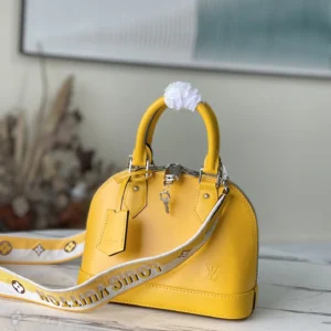Alma BB Bag ( Limited edition )