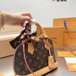Alma BB bag