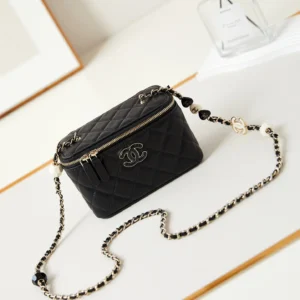 CLUTCH WITH CHAIN AP3231