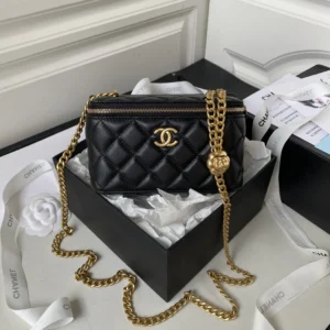 CLUTCH WITH CHAIN AP3301