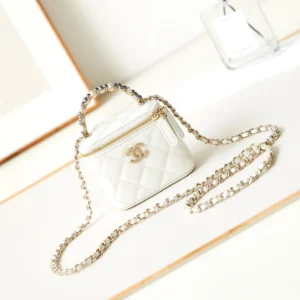 CLUTCH WITH CHAIN AP3805