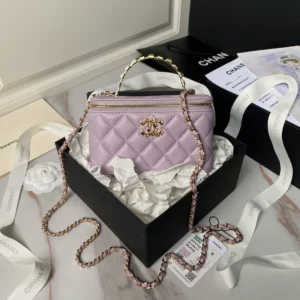 CLUTCH WITH CHAIN AP3819
