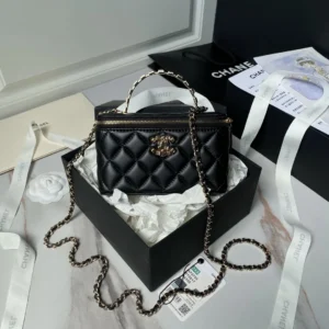 CLUTCH WITH CHAIN AP3819