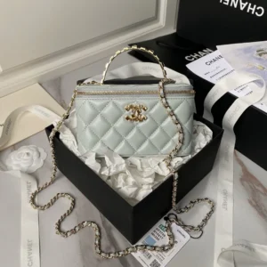 CLUTCH WITH CHAIN AP3819