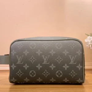 [LOCKER DOPP KIT Makeup Wash Bag] Gradient Green Flower (make old version) ✨P4400