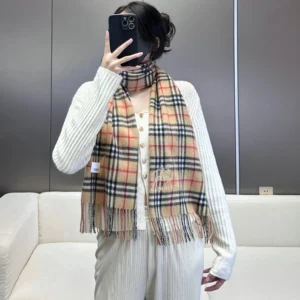 🎊 Burberry 【 Plaid Warhorse 】Ap1200