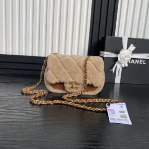 👜24K mini Lamb wool AP8100