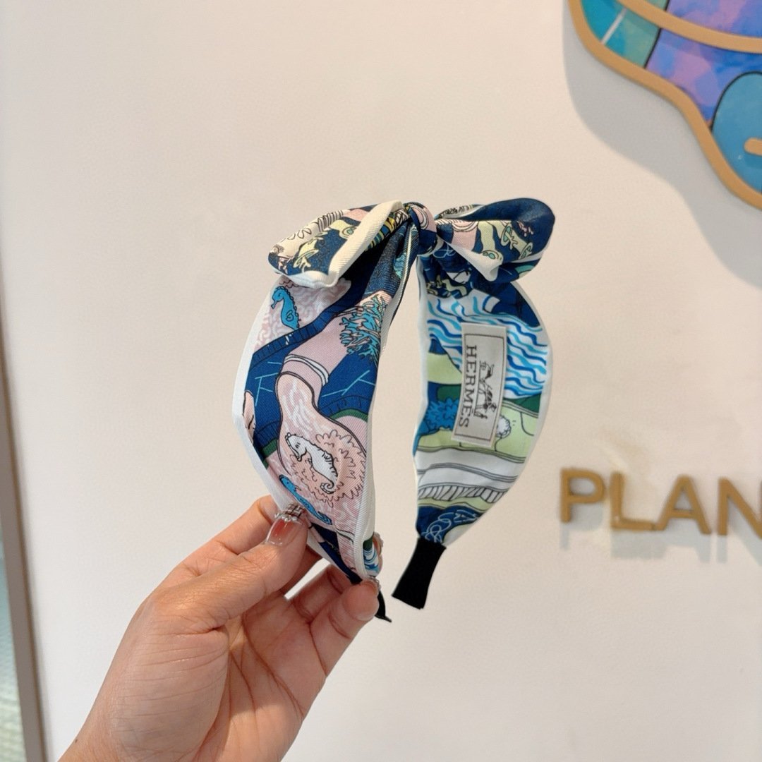 HERMÈS Silk Bow Headband in Ocean Blue Print · Luxury Twilly-Inspired Hair Accessory - 图片 2