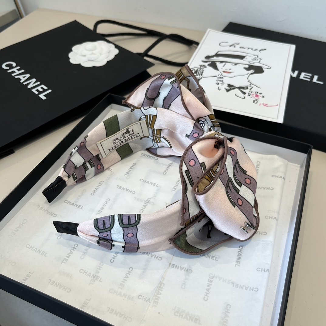HERMÈS Silk Bow Headband · Floral Printed Hair Accessory in Rose Blush