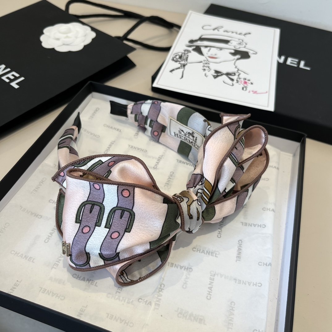 HERMÈS Silk Bow Headband · Floral Printed Hair Accessory in Rose Blush - 图片 2