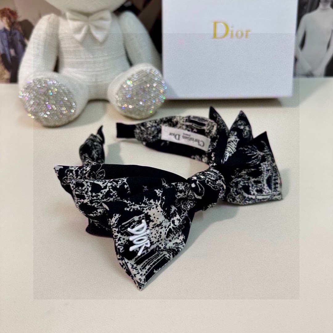 Navy Toile de Jouy Bow Headband – Satin Finish with Dior-Inspired Logo - 图片 8