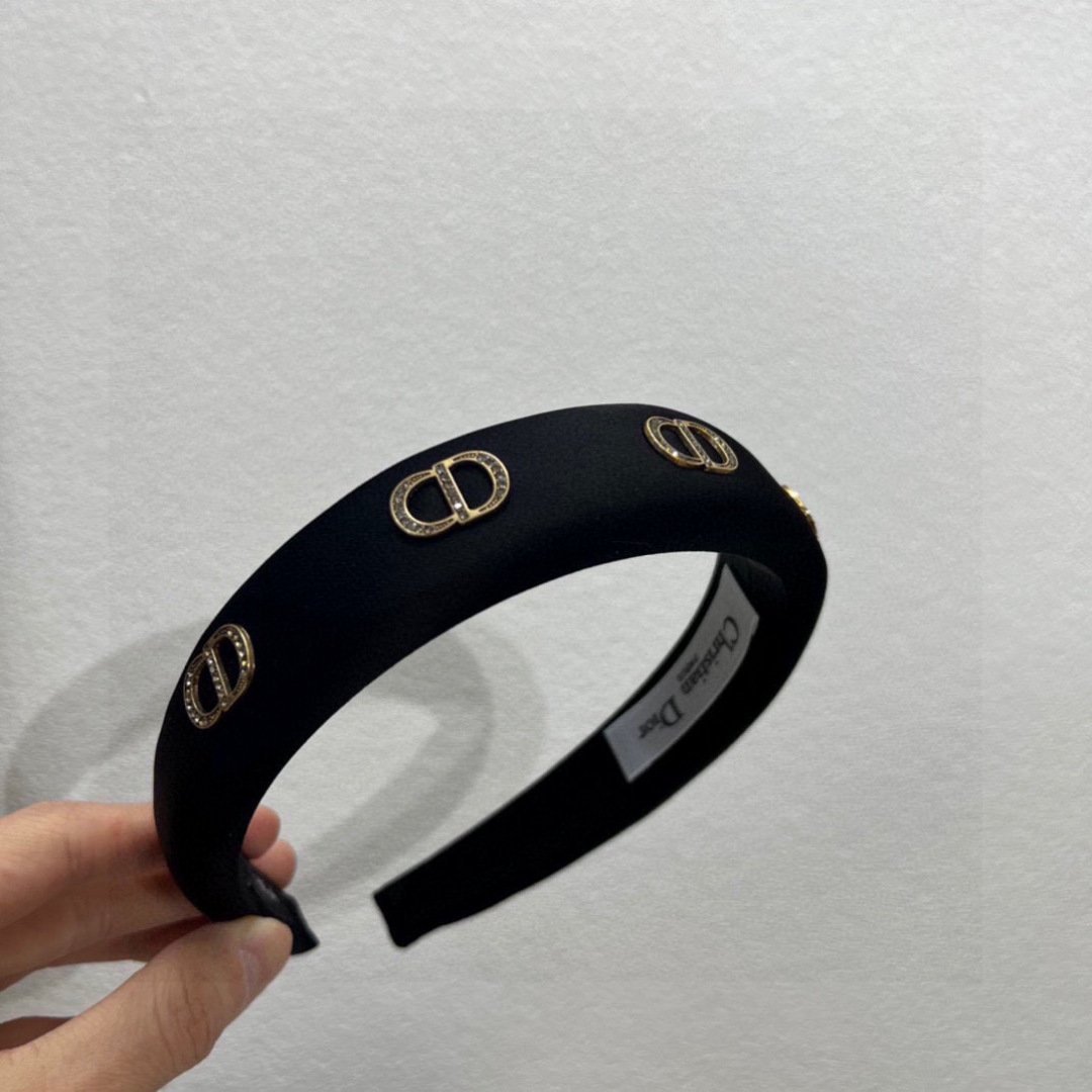 Black Satin Headband with Gold CD Hardware – Modern Parisian Statement Piece - 图片 2