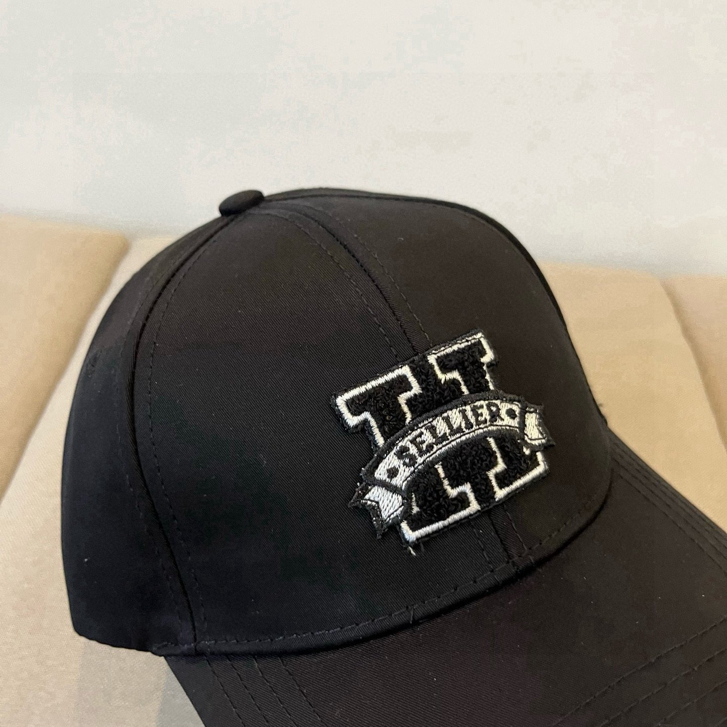 HERMÈS Black “H Sellier” Embroidered Baseball Cap in Signature Cotton Twill - 图片 4