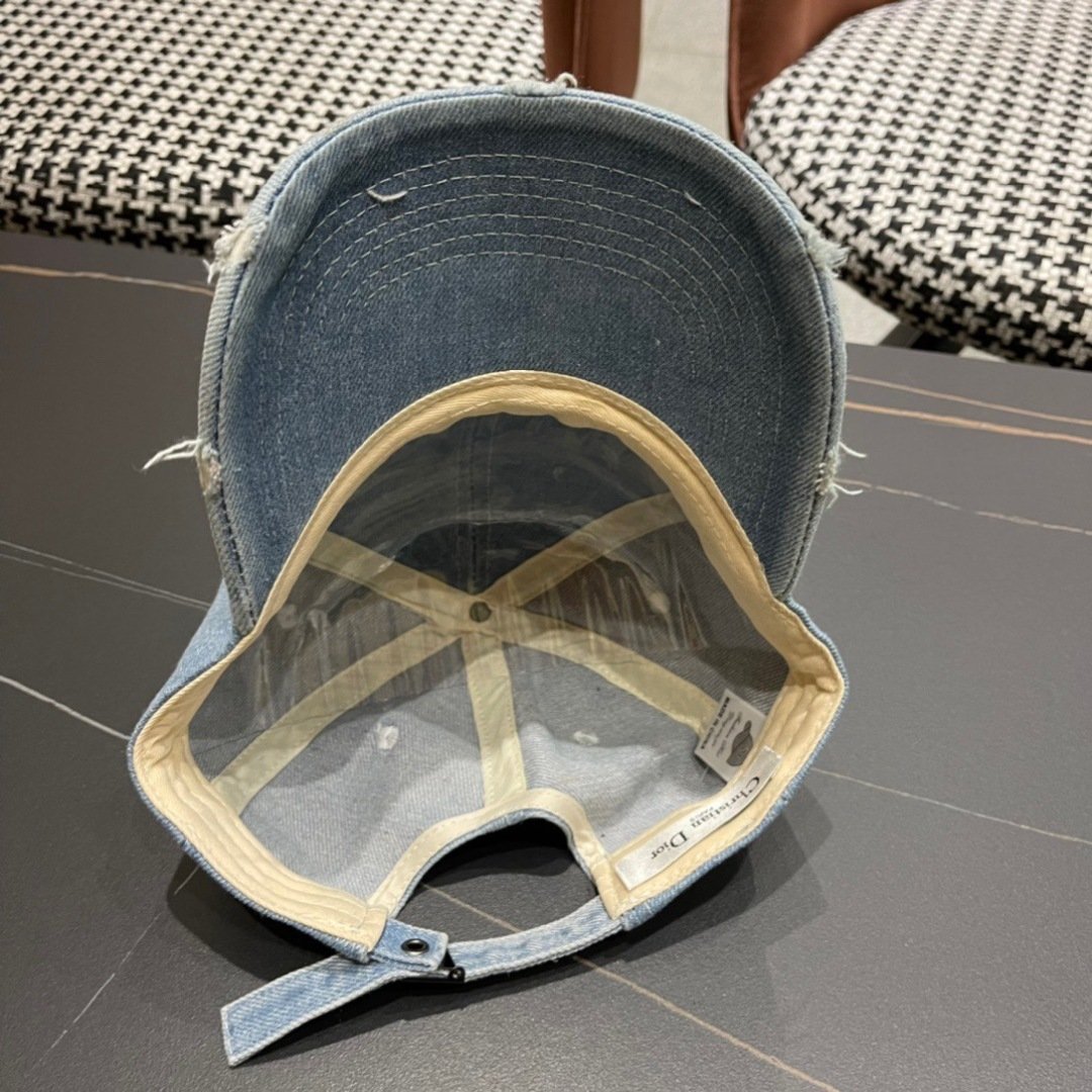 Dior Pale Blue Distressed Denim Baseball Cap with Satin Bows - 图片 12