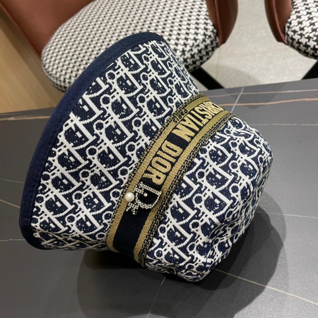 Dior Navy Blue Oblique Jacquard Bucket Hat with Signature Detail - 图片 8