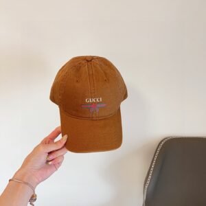 Gucci 2025 Unisex Caramel Brown Baseball Cap – Signature Web Ribbon Accent