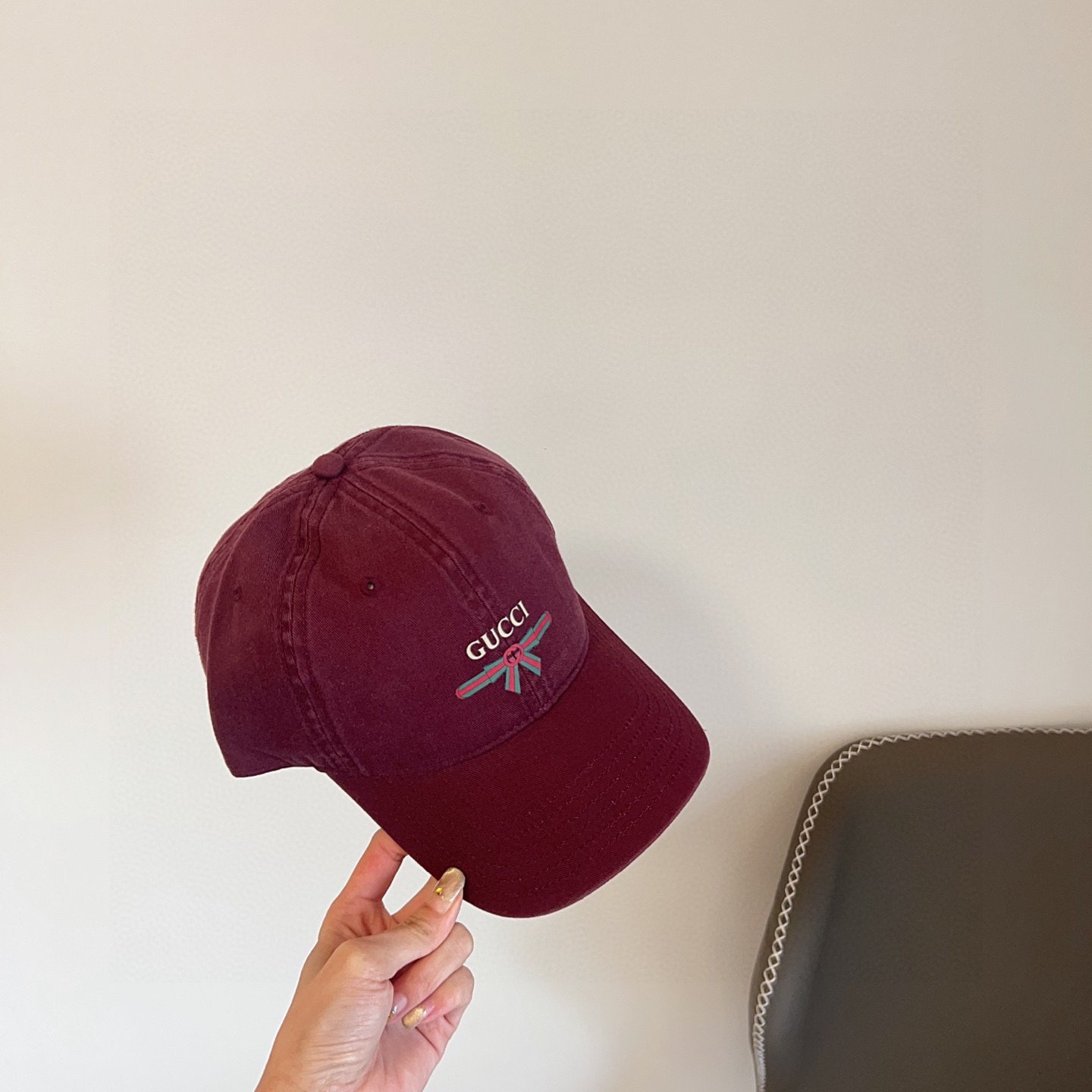 Gucci 2025 Unisex Burgundy Baseball Cap – Signature Web Embroidery - 图片 2