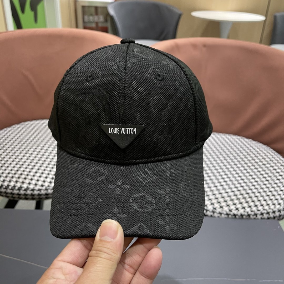 Louis Vuitton Black Monogram Baseball Cap – Lightweight Canvas Urban Essential - 图片 5