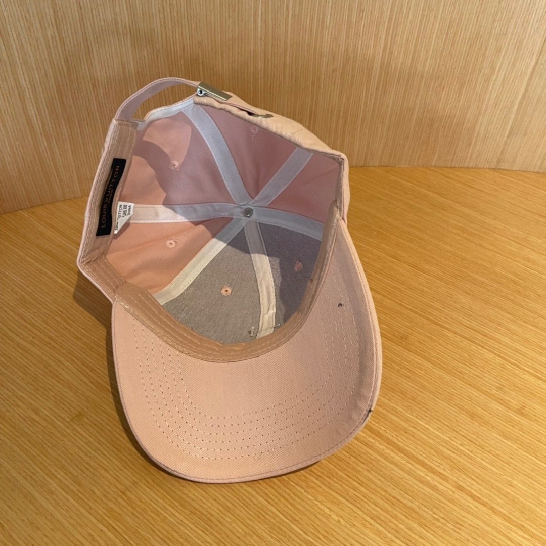 Blush Pink Baseball Cap with Rhinestone Monogram & LV-Inspired Logo - 图片 8