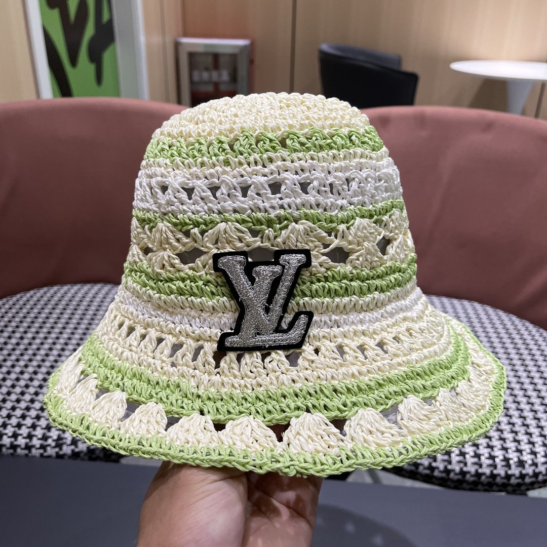 Louis Vuitton Crochet Raffia Bucket Hat with Monogram Accent - 图片 8