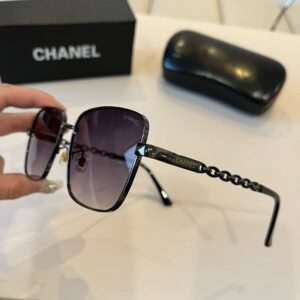Glossy Black Square Sunglasses with Gradient Lens & Chain Temples · Chanel-Inspired