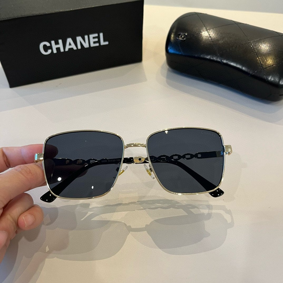 Square Frame Chain-Link Sunglasses with Gold Rim · Chanel-Inspired Design
