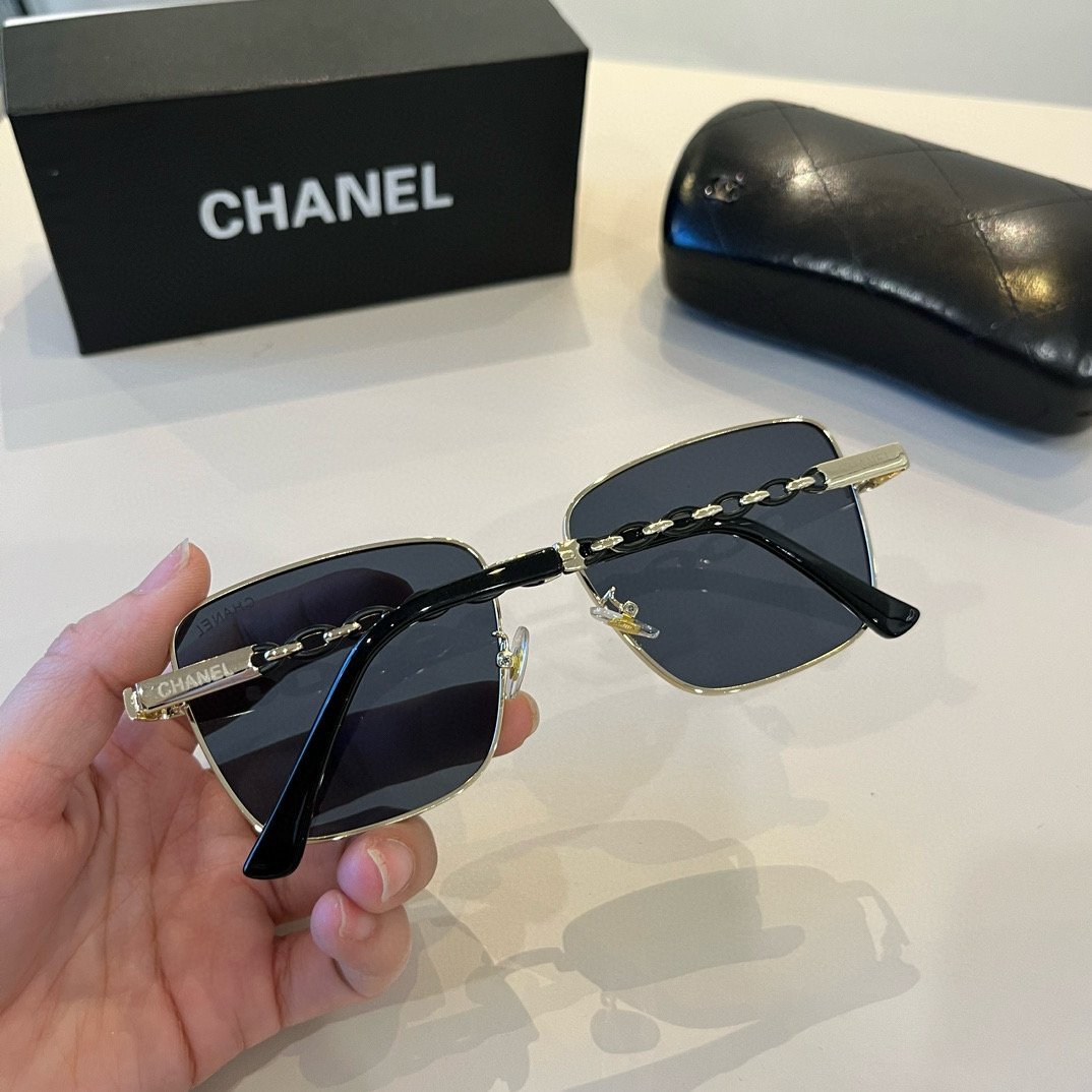 Square Frame Chain-Link Sunglasses with Gold Rim · Chanel-Inspired Design - 图片 8