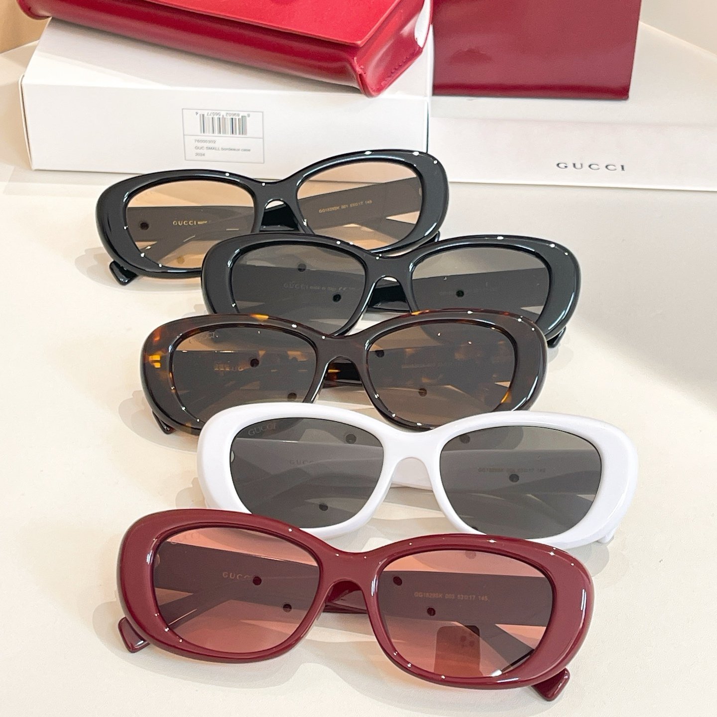 Gucci Oval Frame Sunglasses · Retro Minimalist Design with Gold GG Accent - 图片 8