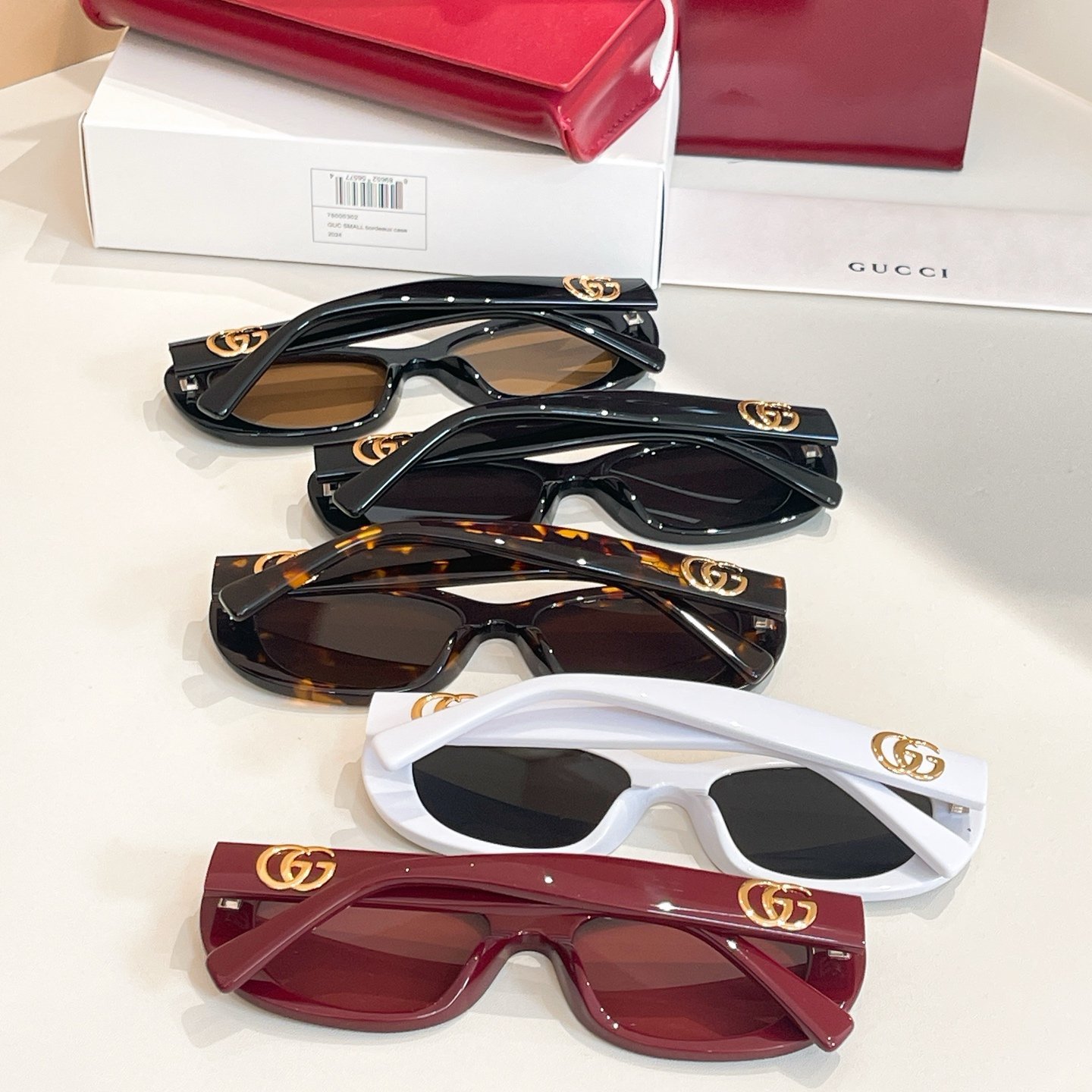 Gucci Oval Frame Sunglasses · Retro Minimalist Design with Gold GG Accent - 图片 9