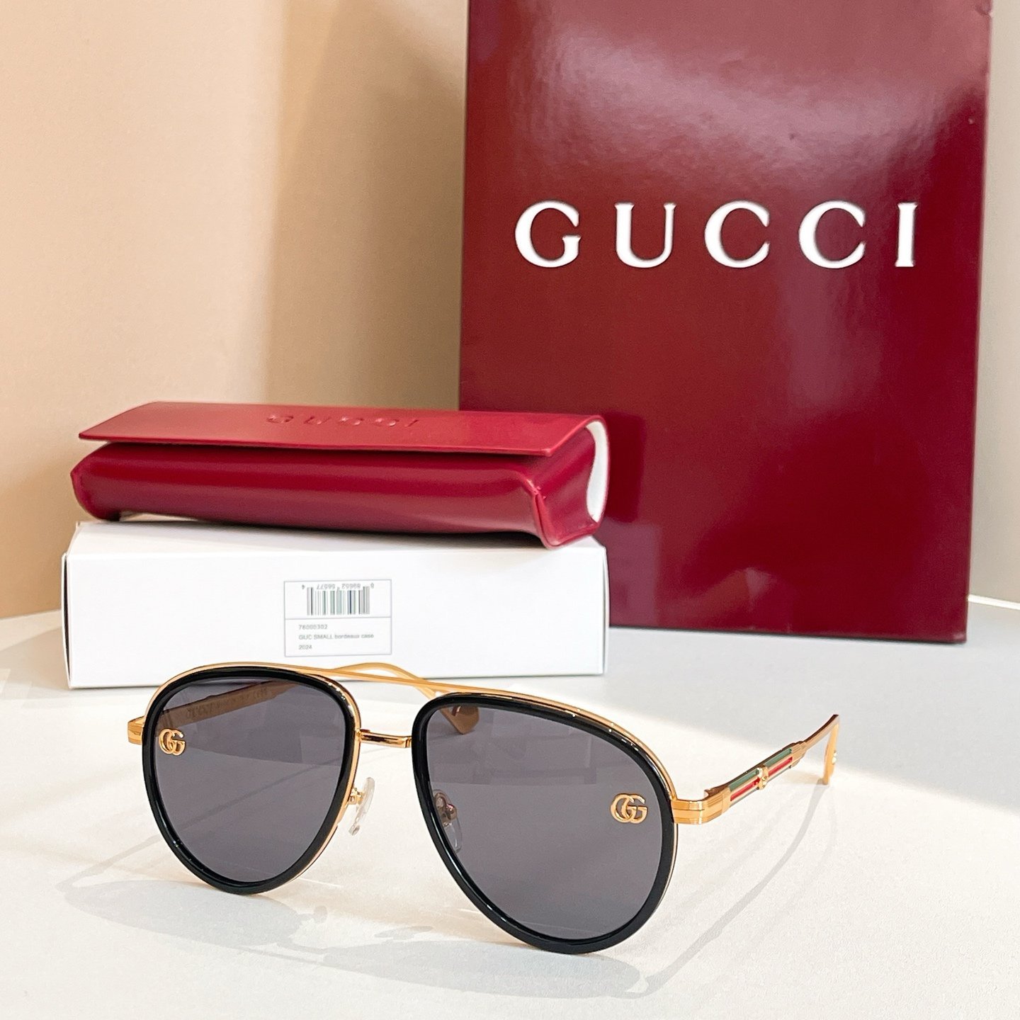Gucci Retro Aviator Sunglasses · Unisex Metal Frame with Gradient Lenses and Signature Stripe - 图片 4