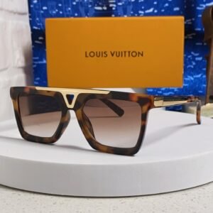 Louis Vuitton Bold Square Sunglasses – Tortoise Shell Frame with Gold Metal Accent