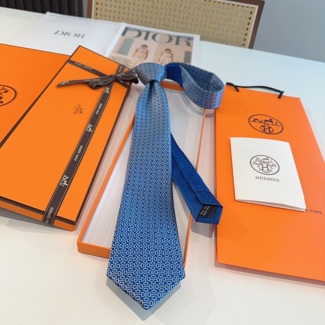 Hermès Blue Geometric Twill Silk Tie for Men - 图片 6