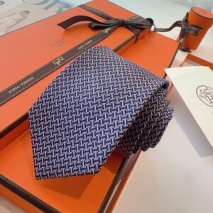 Hermès Grey-Purple Silk Tie with Woven H Pattern