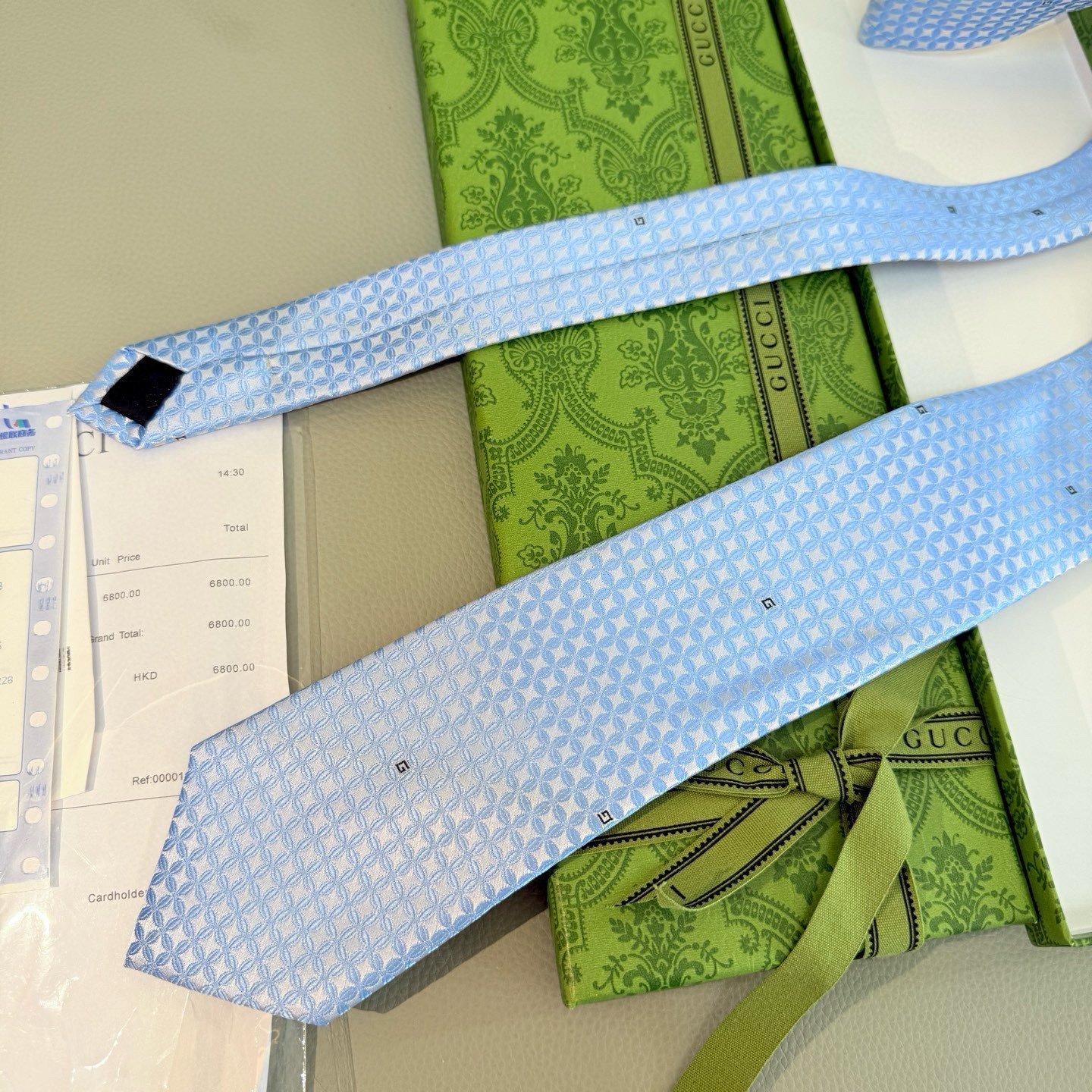 Gucci GG Clover Silk Tie – Sky Blue Edition - 图片 5