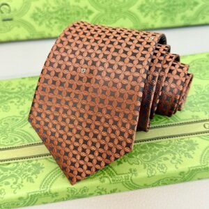 Gucci GG Clover Silk Tie – Vintage Bronze Edition