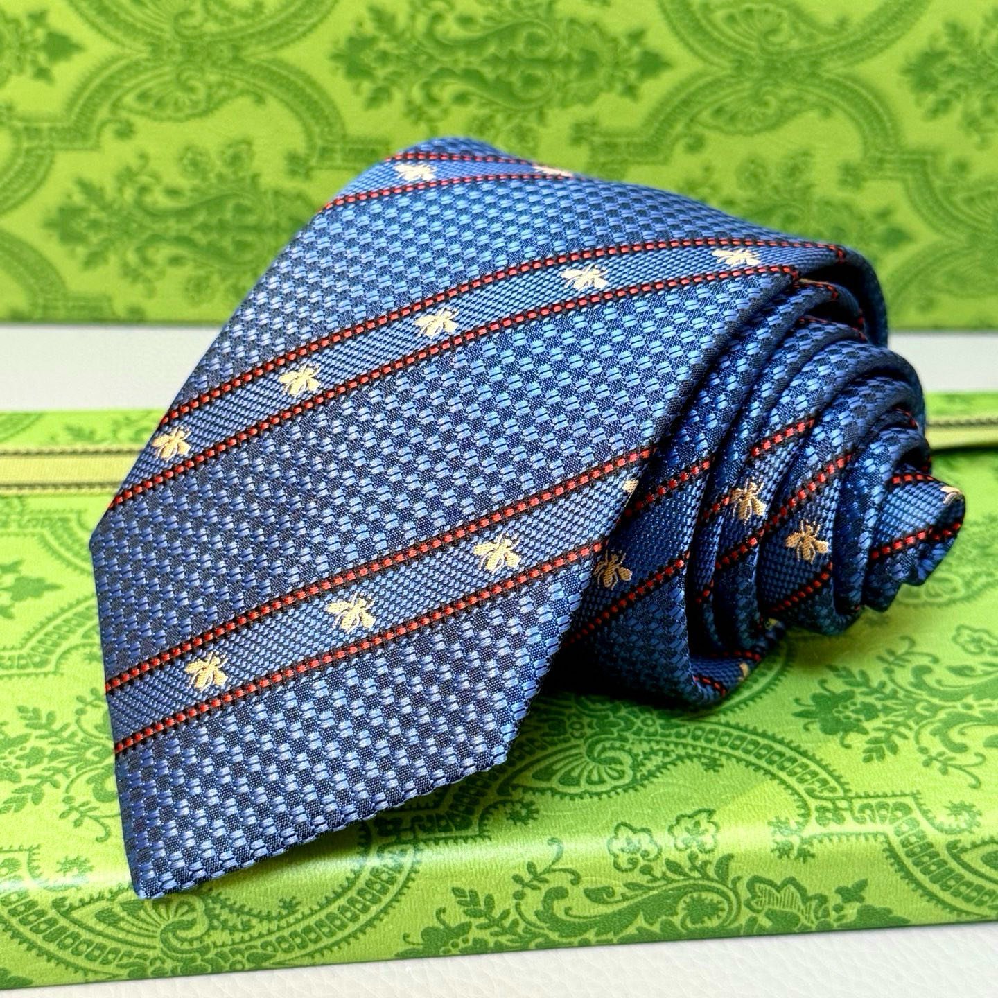 Gucci Blue Silk Tie with Bee Embroidery and Striped Weave