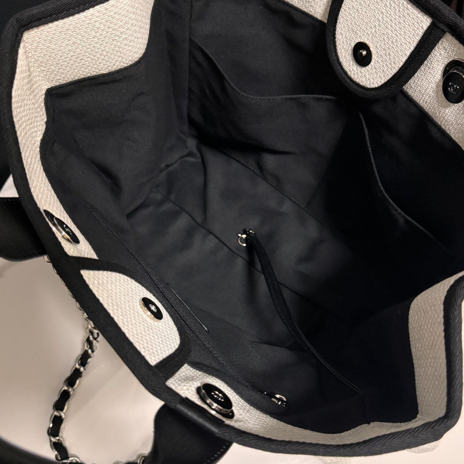 Deauville Tote Collection Ivory White & Black Canvas Combination 38CM - 图片 8