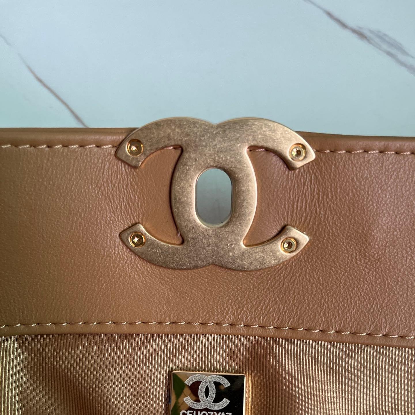 2223 Fall/Winter Collection Caramel Lambskin 41CM - 图片 8