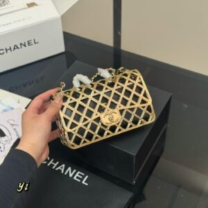 Metal Cage-Style Mini Bag – Polished Gold, 18cm