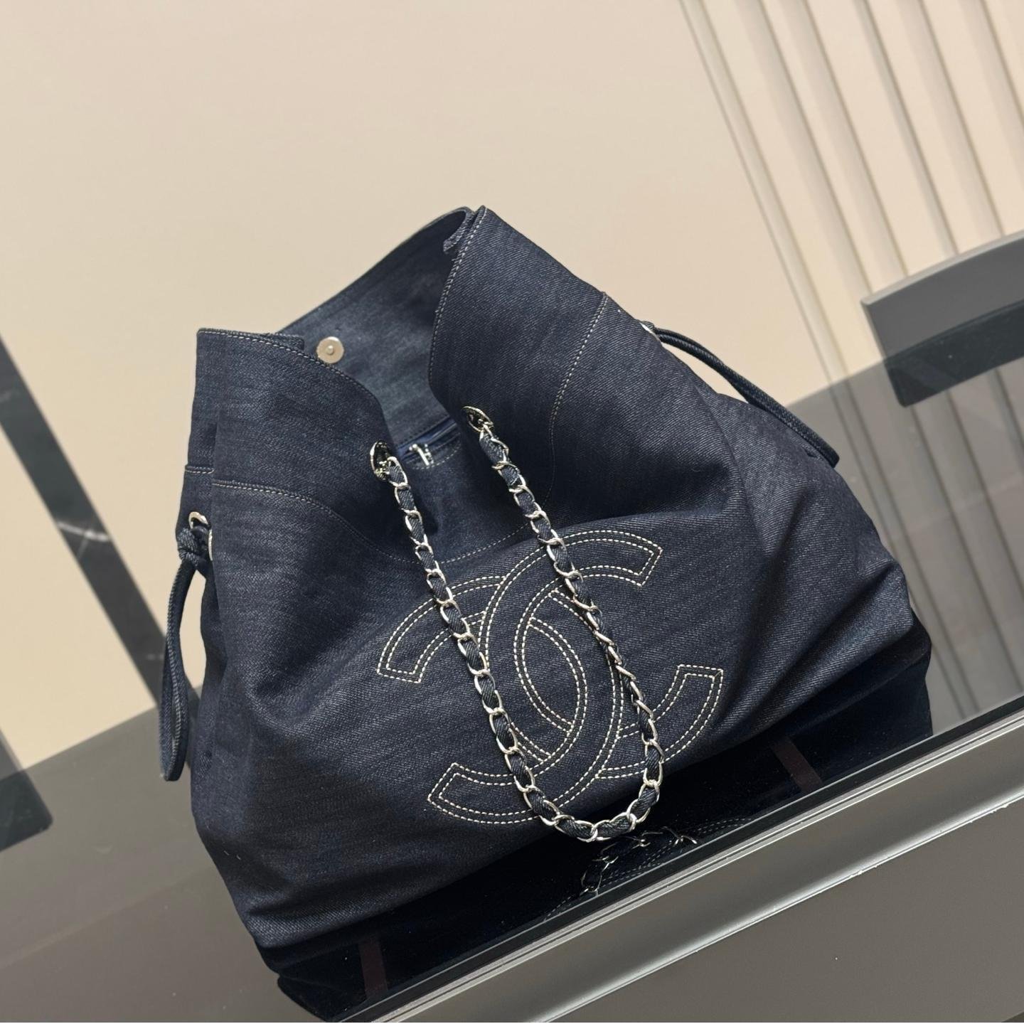 Oversized Washed Denim Tote Bag – Vintage Casual Carryall 42CM