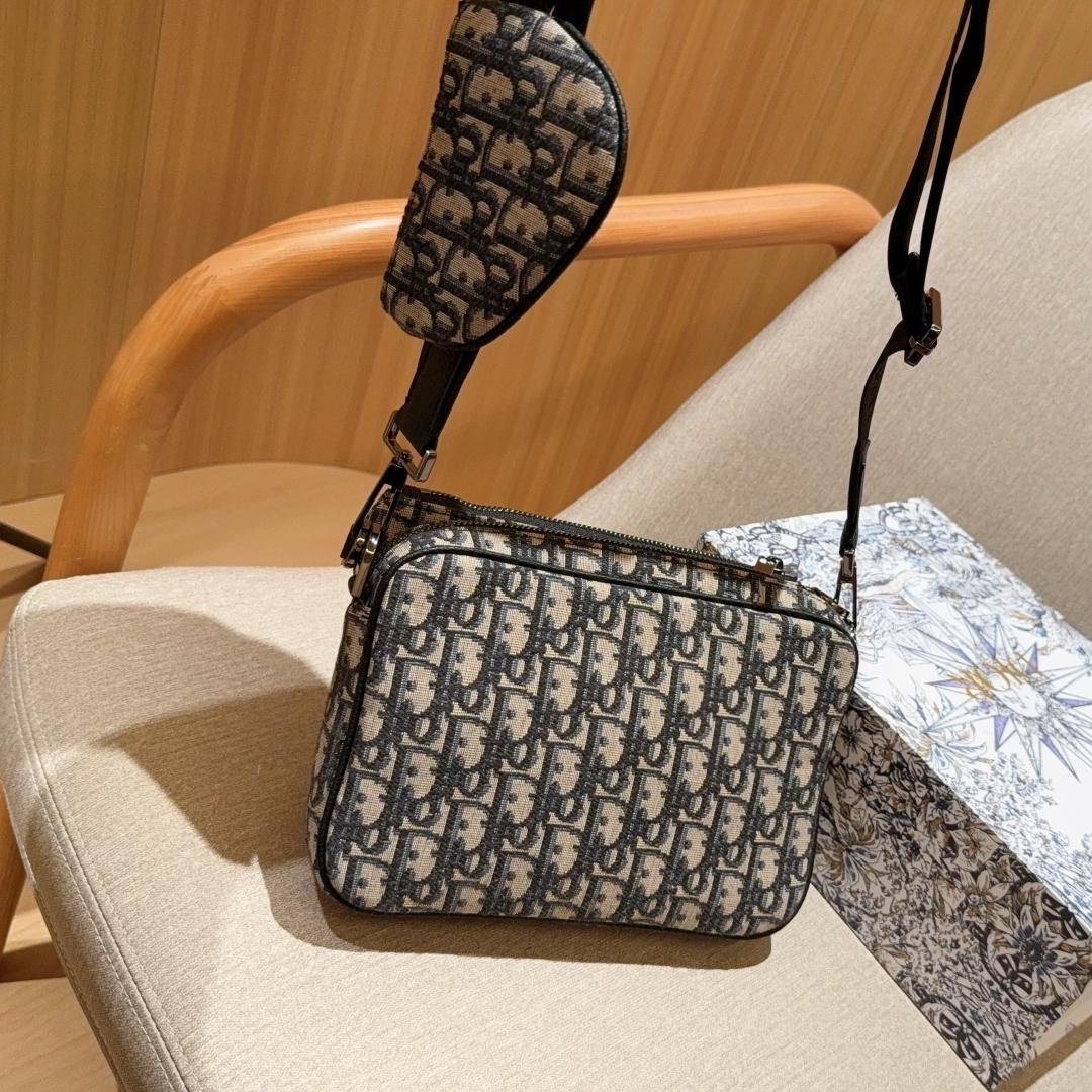 Dior-Inspired Saddle Camera Bag – 3-in-1 Oblique Monogram Crossbody 25cm - 图片 4