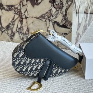 Dior Saddle Bag in Blue Oblique Jacquard – Heritage Leather Edition 25cm