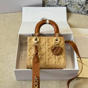 Cream White Lady D-Joy Quilted Leather Bag – Rectangular Top Handle with Scarf Detail 22CM