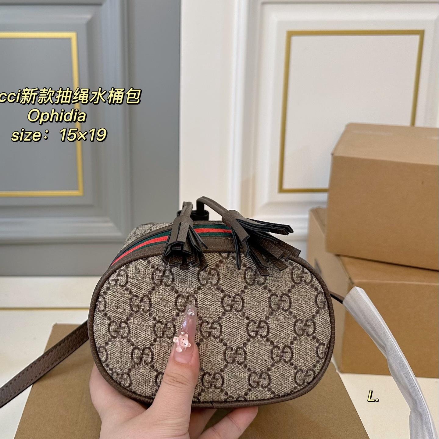 Gucci Ophidia GG Mini Bucket Bag – Vintage Drawstring Crossbody 19cm - 图片 4