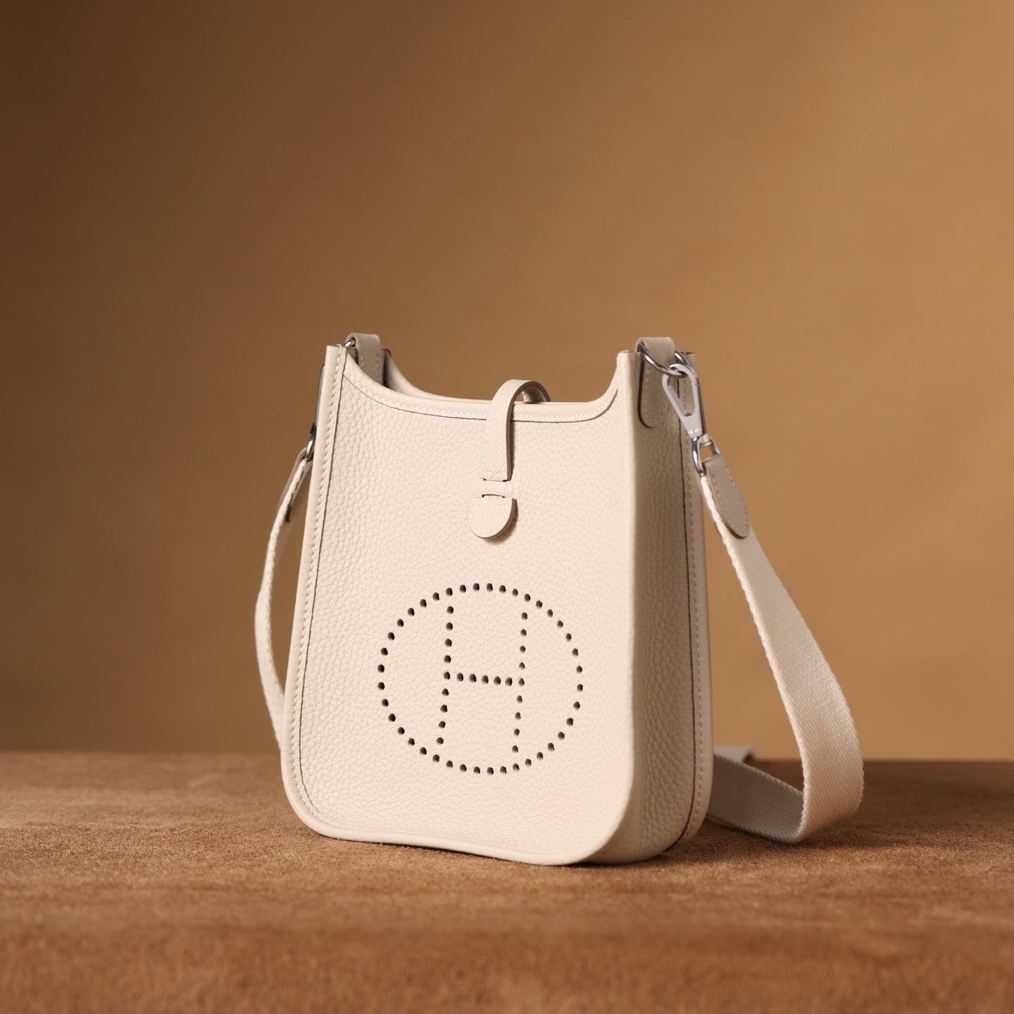 Evelyne Milk White Calfskin Silver Hardware18CM - 图片 2