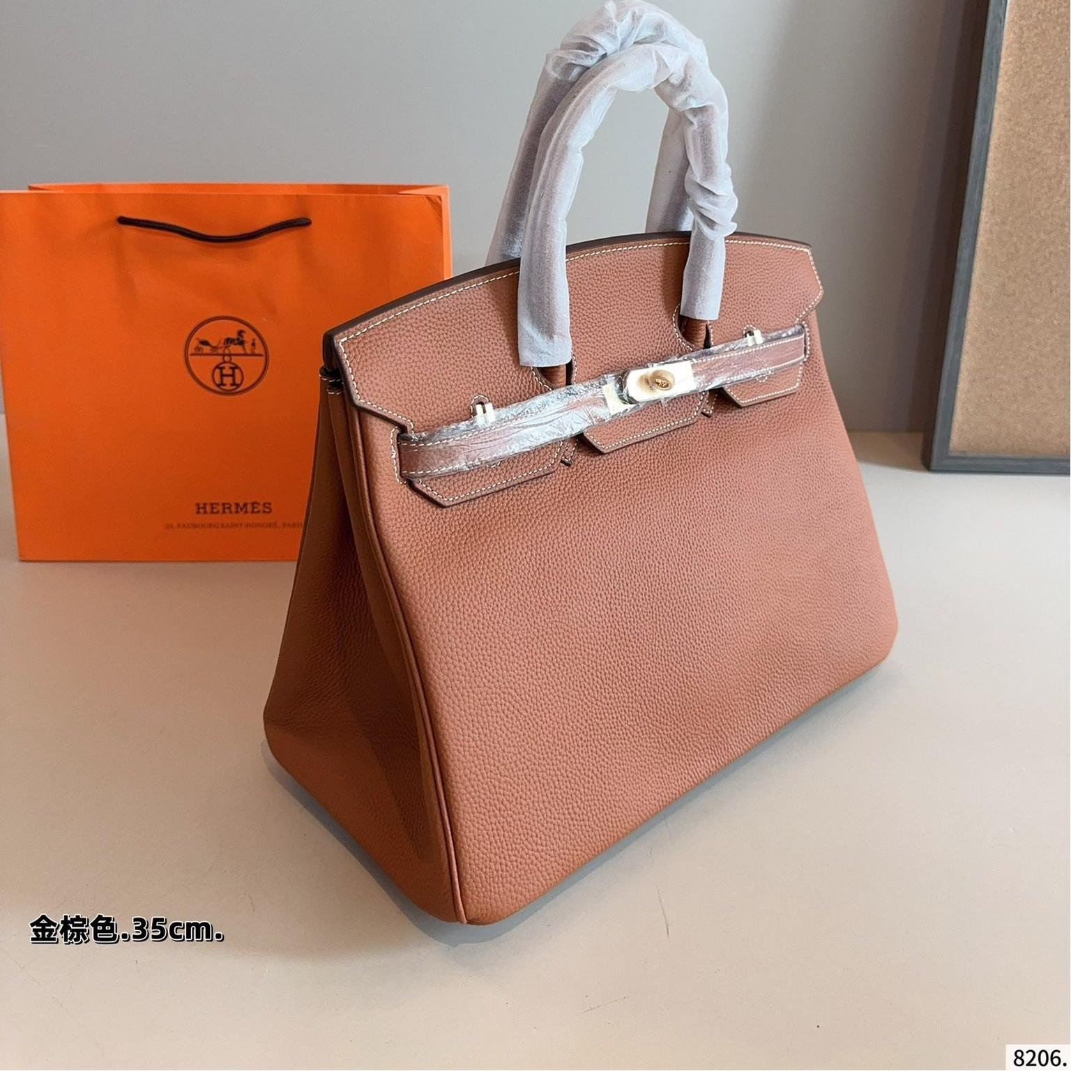 Hermès Birkin 35 Gold Togo Leather Handbag with Gold Hardware - 图片 2