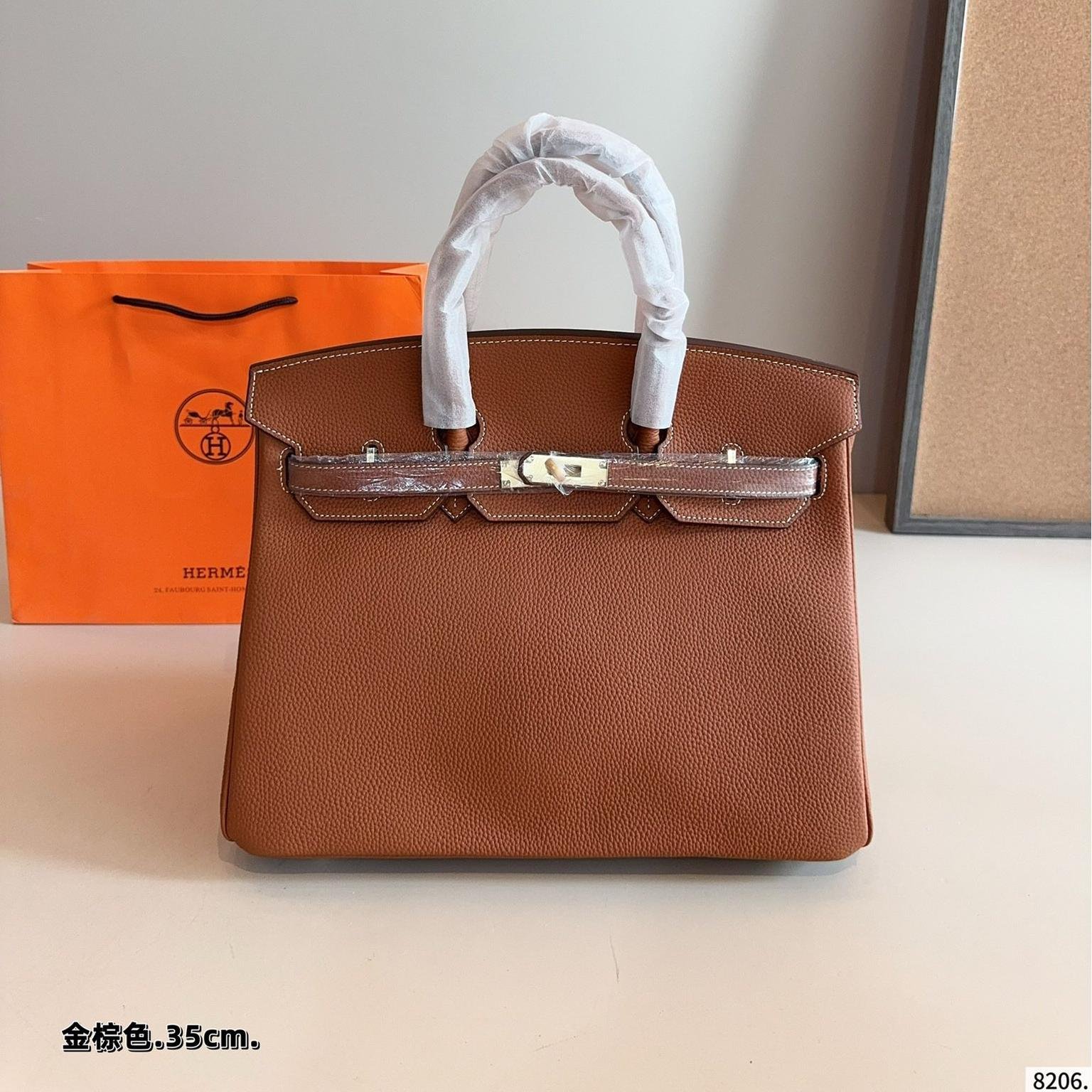Hermès Birkin 35 Gold Togo Leather Handbag with Gold Hardware - 图片 7
