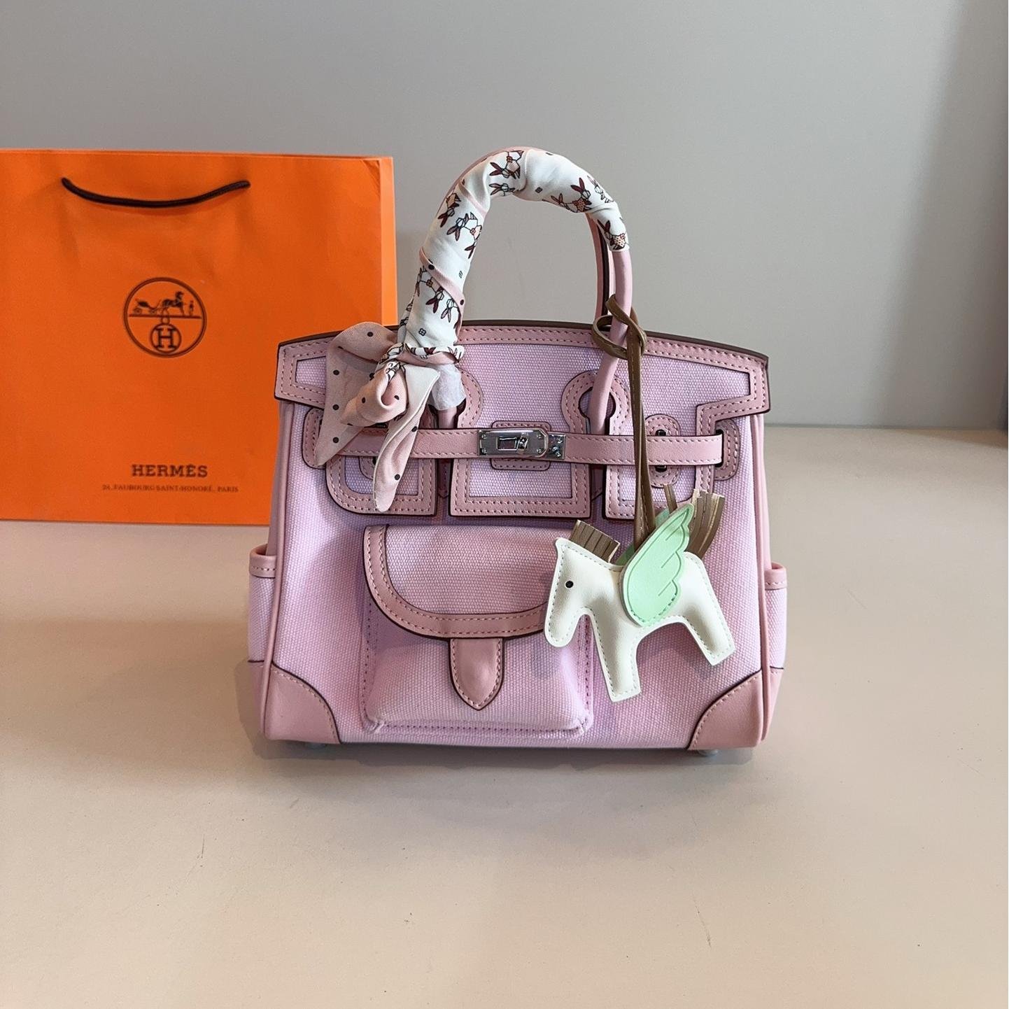 Hermès Cargo Kelly Bag in Sakura Pink – Canvas & Calfskin Top Handle 25cm