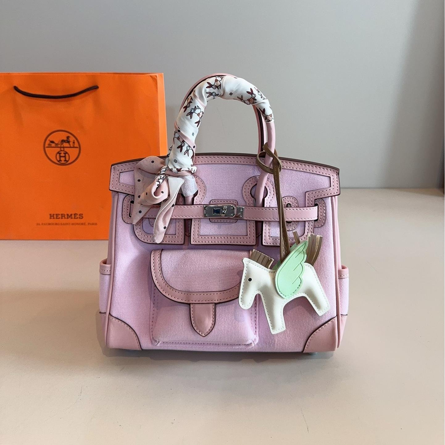 Hermès Cargo Kelly Bag in Sakura Pink – Canvas & Calfskin Top Handle 25cm - 图片 6